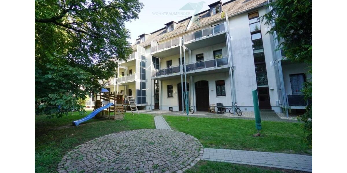 Dachgeschoßwohnung Zwickau - 4 Zimmer, 80 m&sup2;, 499&euro; | Angebot:25220593