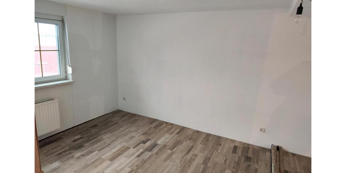 Einfamilienhaus Stollberg (Erzgebirge) - 150.000&euro; | Angebot:25259884