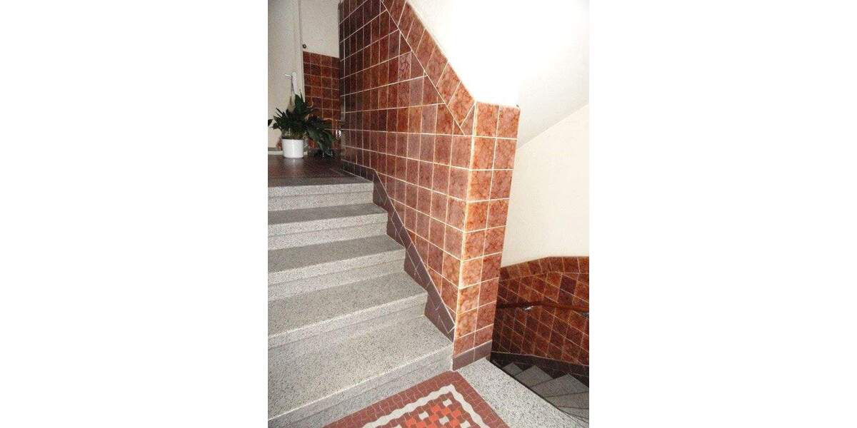 Mehrfamilienhaus, Wohnhaus Reichenbach - 1 Zimmer, 242 m&sup2;, 49.000&euro; | Angebot:25776186