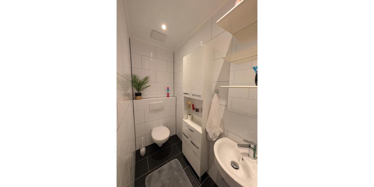 Erdgeschoßwohnung Reinsdorf - 2 Zimmer, 101 m&sup2;, 750&euro; | Angebot:25854229