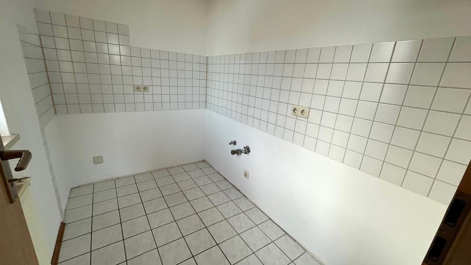 Etagenwohnung Werdau - 1 Zimmer, 39 m&sup2;, 235&euro; | Angebot:25220590