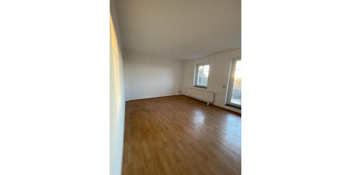 Etagenwohnung Zwickau Cainsdorf - 2 Zimmer, 52 m&sup2;, 286&euro; | Angebot:25406011