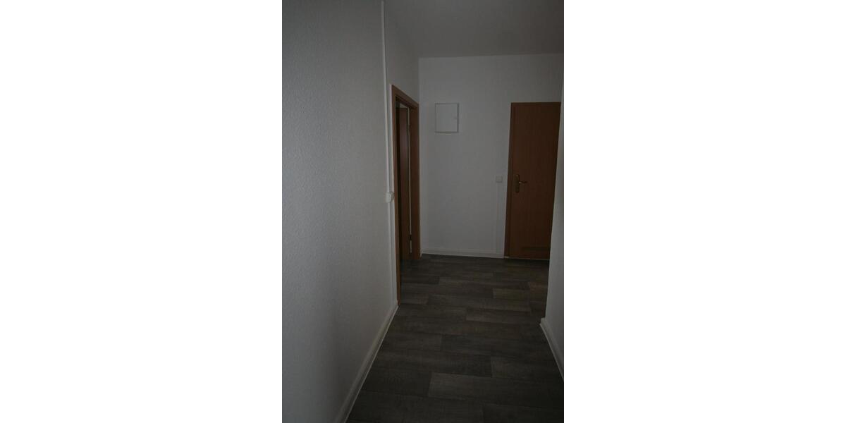 Etagenwohnung Hohenstein-Ernstthal Ernstthal - 4 Zimmer, 69 m&sup2;, 416&euro; | Angebot:25887101