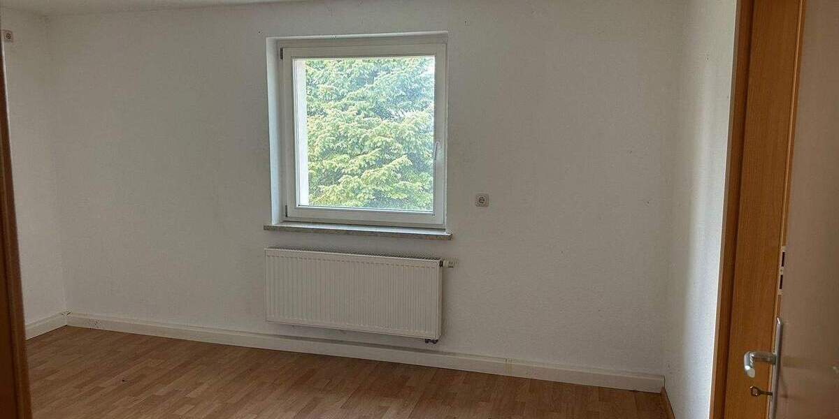 Etagenwohnung Netzschkau - 2 Zimmer, 53 m&sup2;, 268&euro; | Angebot:25864441