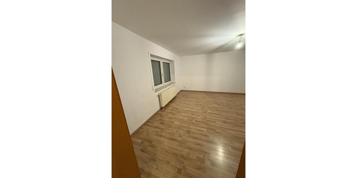 Etagenwohnung Nobitz - 1.5 Zimmer, 44 m&sup2;, 260&euro; | Angebot:25282928