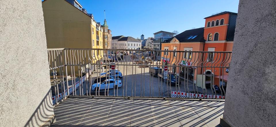 Etagenwohnung Limbach-Oberfrohna Oberfrohna - 3 Zimmer, 90 m&sup2;, 600&euro; | Angebot:25792779