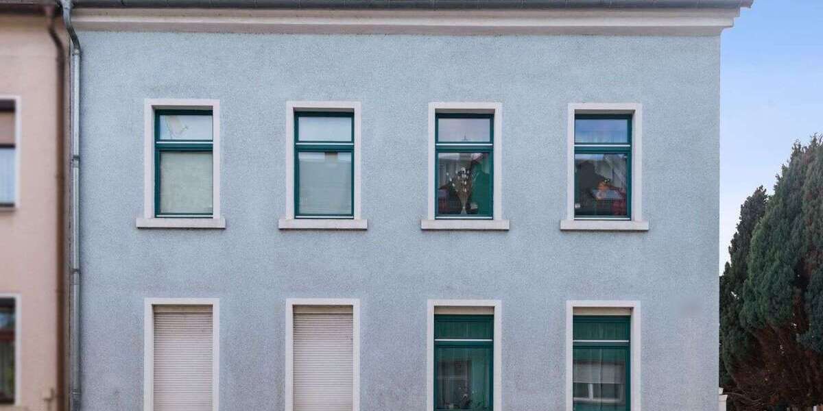 Einfamilienhaus Crimmitschau - 10 Zimmer, 220 m&sup2;, 126.000&euro; | Angebot:20629110