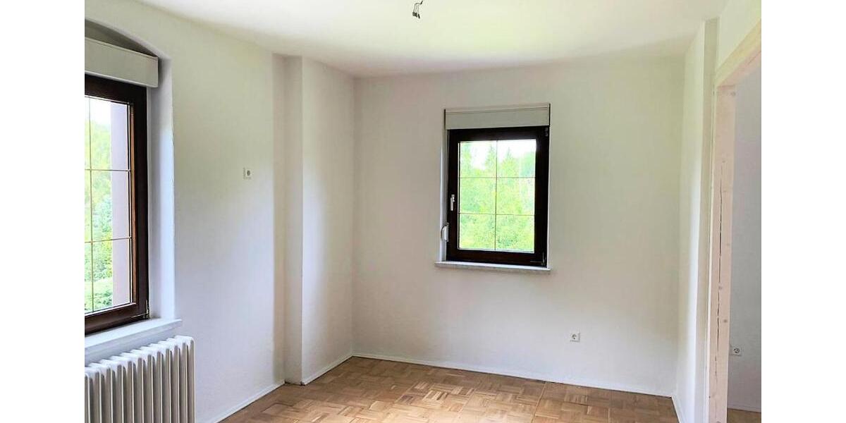 Maisonettenwohnung Pöhl - 5 Zimmer, 115 m&sup2;, 700&euro; | Angebot:25271895