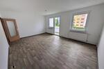 Etagenwohnung Limbach-Oberfrohna Oberfrohna - 3 Zimmer, 69 m&sup2;, 370&euro; | Angebot:25945690