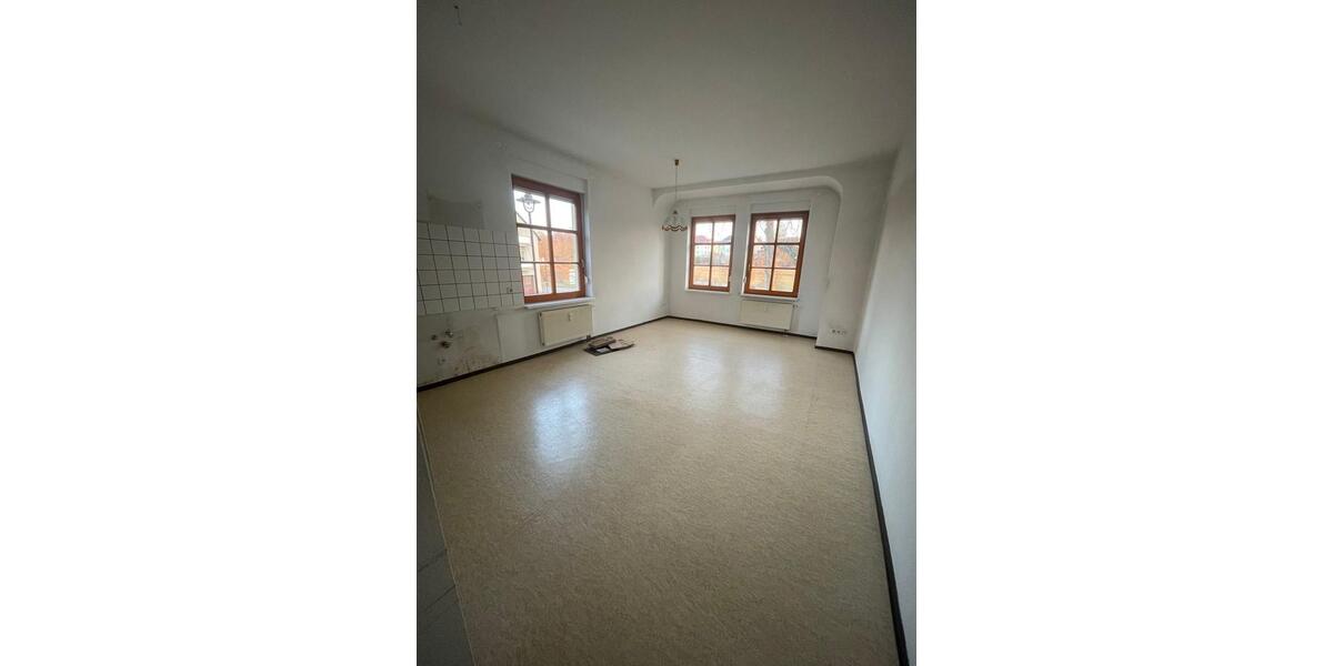 Hochparterre Oberlungwitz - 2 Zimmer, 45 m&sup2;, 382&euro; | Angebot:25127622