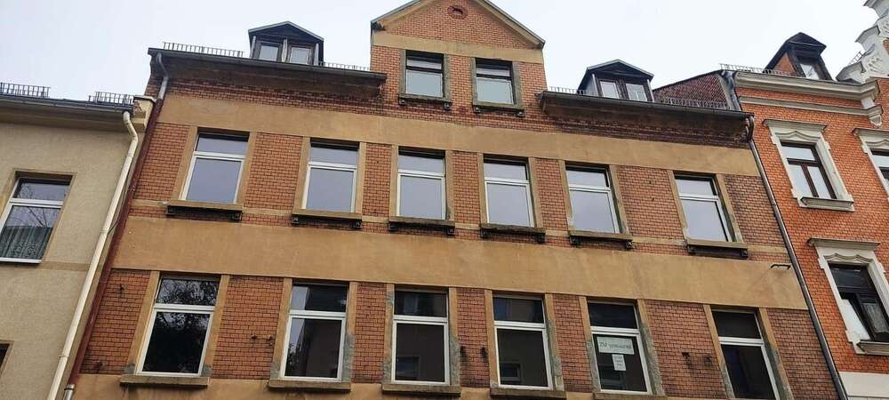 Einfamilienhaus Werdau - 25 Zimmer, 600 m&sup2;, 115.000&euro; | Angebot:26689743