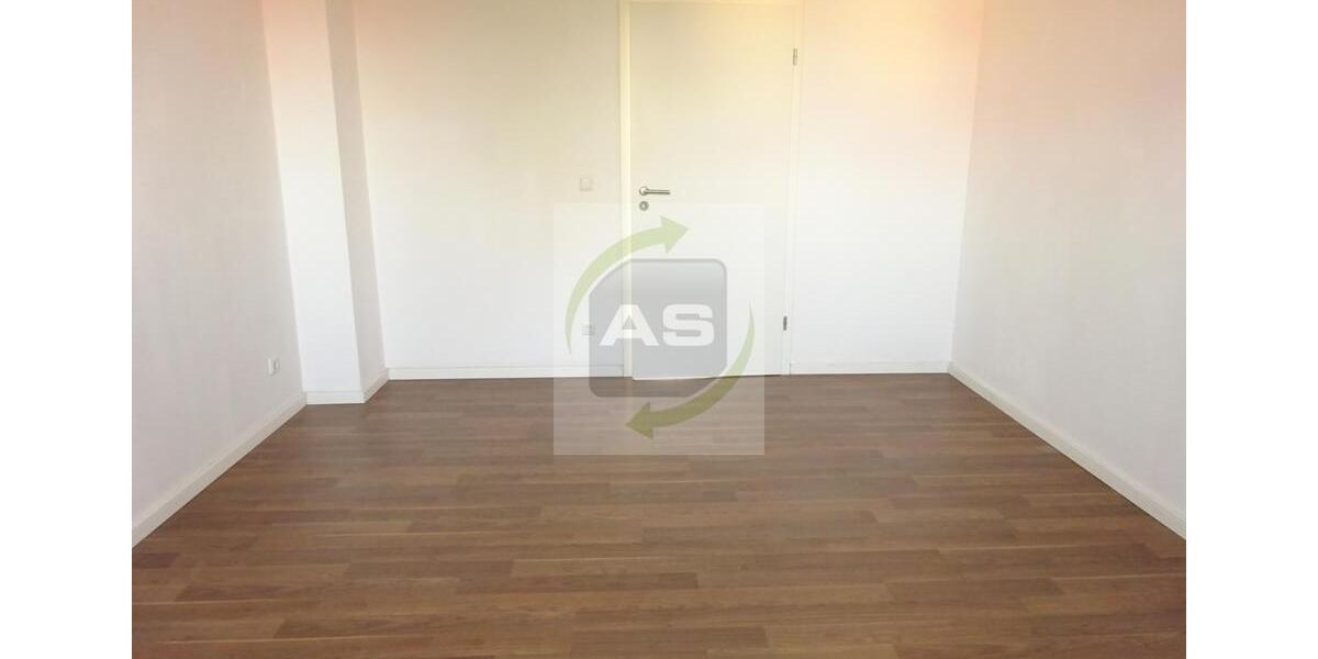 Dachgeschoßwohnung Zwickau Zwickau-Nord - 3 Zimmer, 71 m&sup2;, 365&euro; | Angebot:22591343