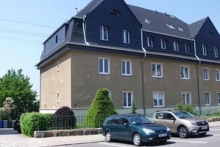 Wohnung Hohenstein-Ernstthal Ernstthal - 3 Zimmer, 72 m&sup2;, 370&euro; | Angebot:9000519