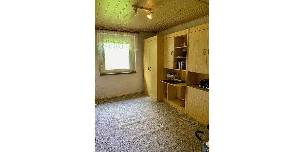 Doppelhaushälfte Reichenbach - 3 Zimmer, 60 m&sup2;, 35.000&euro; | Angebot:25662013