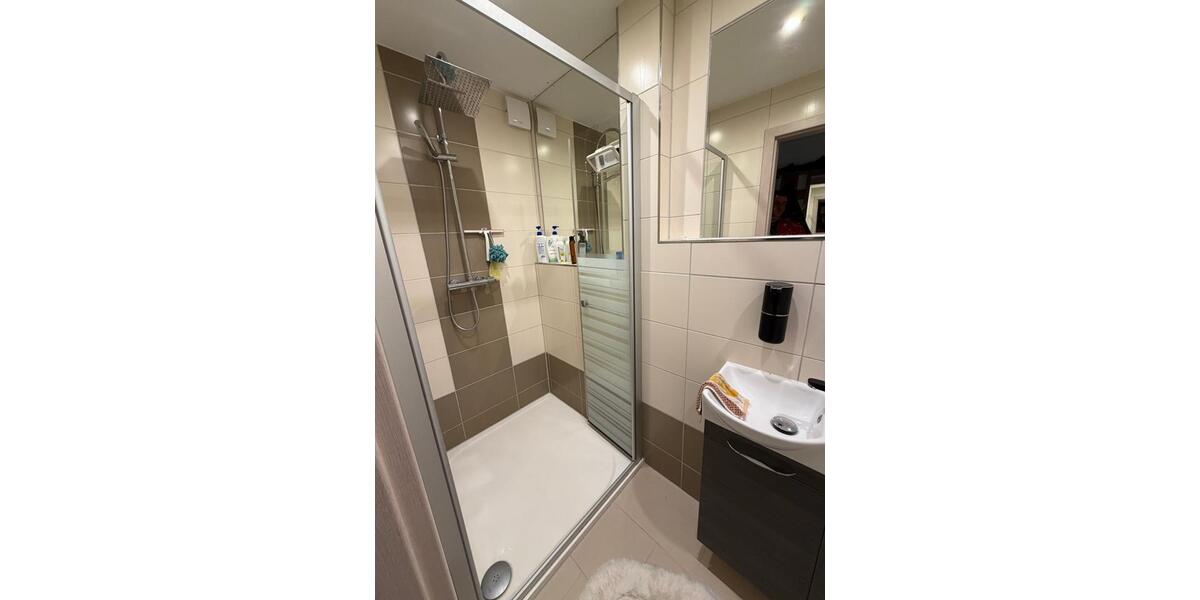 Erdgeschoßwohnung Limbach-Oberfrohna Oberfrohna - 5 Zimmer, 119 m&sup2;, 990&euro; | Angebot:25808067