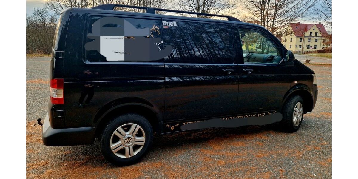 VW T5 andere 163.000 km 17.600 &euro; Kirchberg 08107