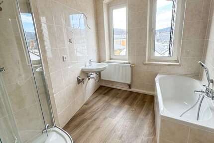 Wohnung Aue Aue - 3 Zimmer, 91 m&sup2;, 499&euro; | Angebot:25538784