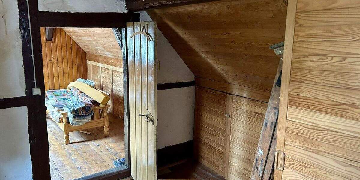 Mehrfamilienhaus, Wohnhaus Oberlauterbach Oberlauterbach - 5 Zimmer, 60 m&sup2;, 35.000&euro; | Angebot:25776172