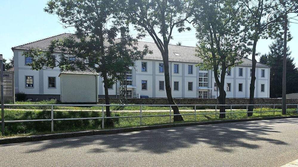 Gewerbeobjekt Niederfrohna - 1.836&euro; | Angebot:25864462