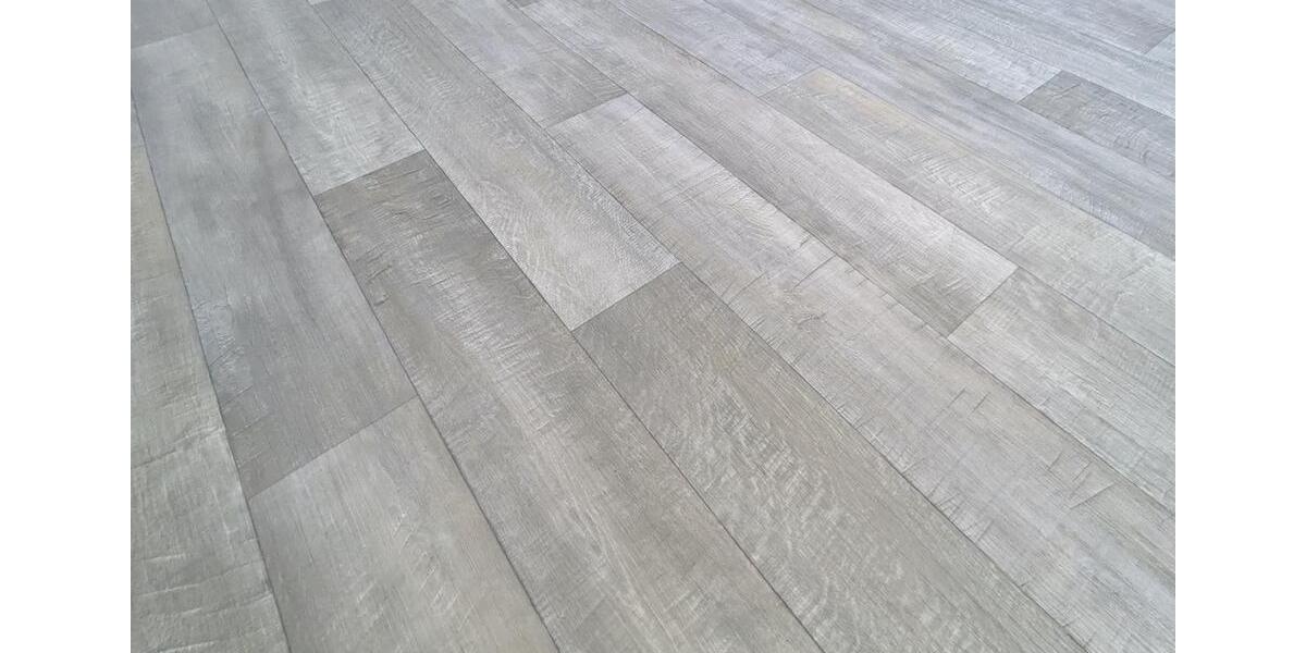 Etagenwohnung Limbach-Oberfrohna Oberfrohna - 3 Zimmer, 76 m&sup2;, 475&euro; | Angebot:26008236