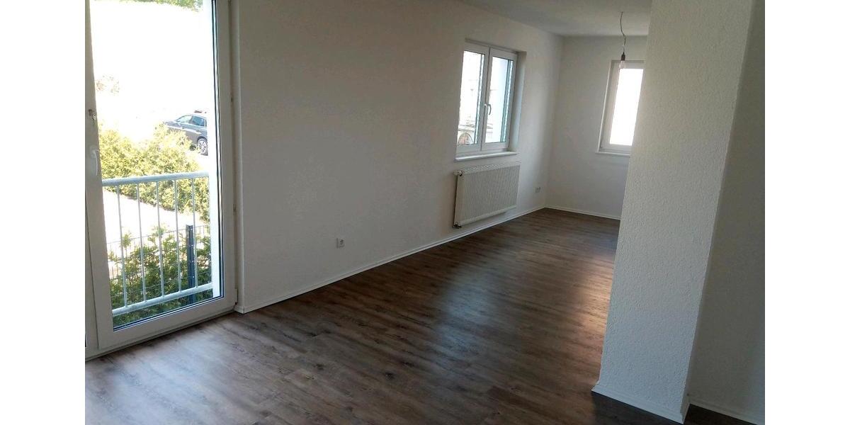 Etagenwohnung Ronneburg - 4 Zimmer, 105 m&sup2;, 1.380&euro; | Angebot:25417077