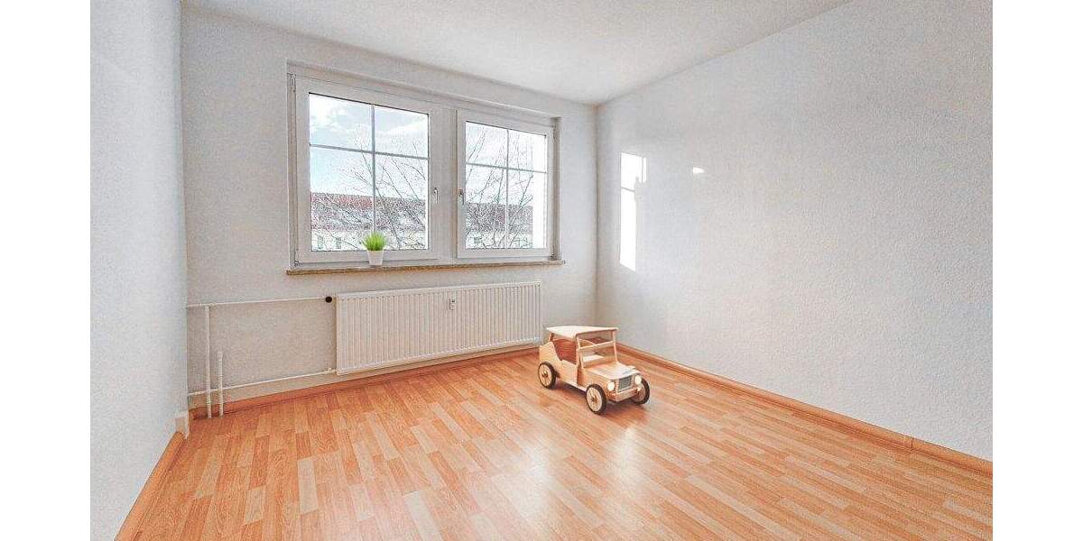 Etagenwohnung Zwickau Eckersbach - 2 Zimmer, 49 m&sup2;, 343&euro; | Angebot:25819039