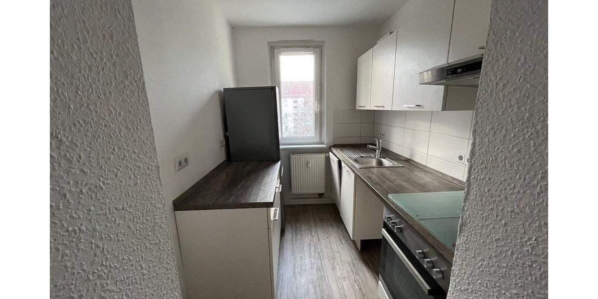 Etagenwohnung Zwickau Marienthal - 3 Zimmer, 58 m&sup2;, 380&euro; | Angebot:25700691