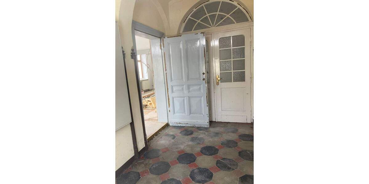 Mehrfamilienhaus, Wohnhaus Netzschkau - 1 Zimmer, 300 m&sup2;, 165.000&euro; | Angebot:25741907