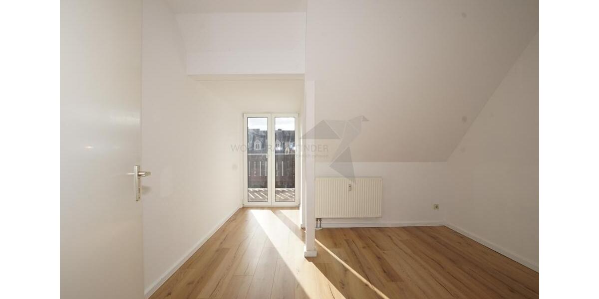 Dachgeschoßwohnung Zwickau Zwickau-West - 2 Zimmer, 58 m&sup2;, 399&euro; | Angebot:25306544