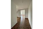 Dachgeschoßwohnung Glauchau - 3 Zimmer, 78 m&sup2;, 428&euro; | Angebot:24746842