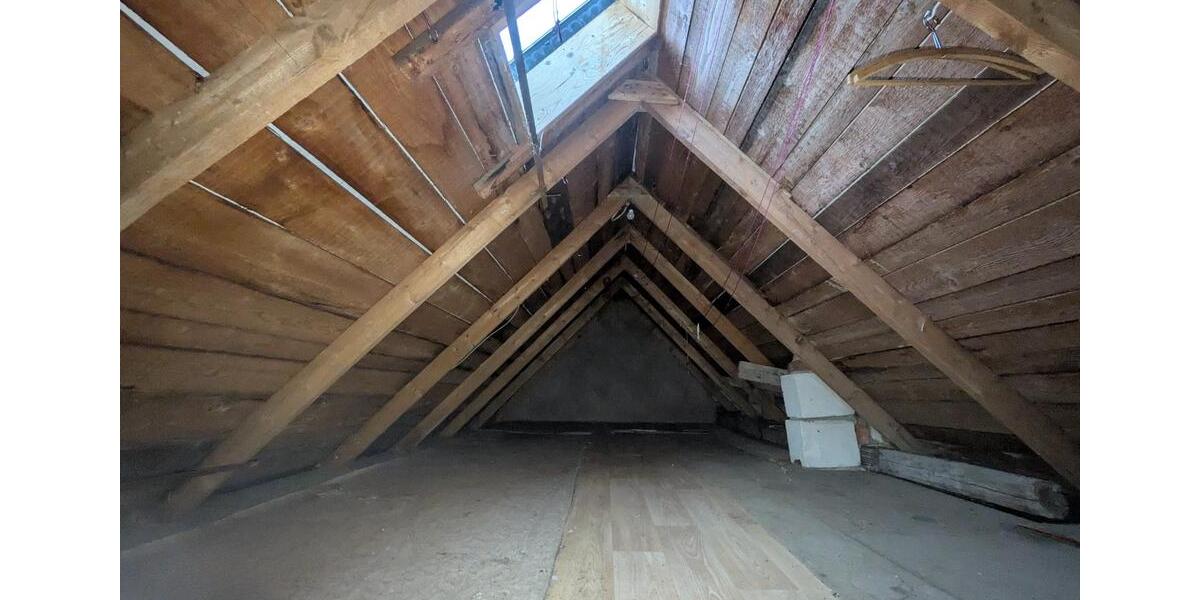 Doppelhaushälfte Hohenstein-Ernstthal Ernstthal - 3 Zimmer, 107 m&sup2;, 130.000&euro; | Angebot:25208181