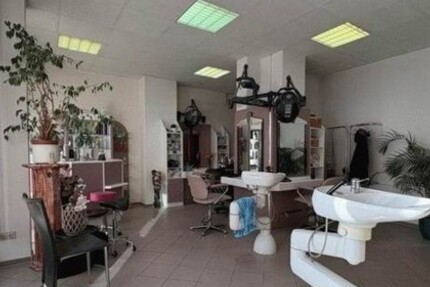 Ehemaliger Friseursalon flexibel nutzbar in Zwickau - Haus Zwickau | Angebot:25874276
