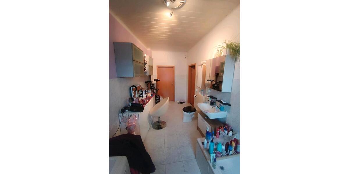 Mehrfamilienhaus, Wohnhaus Schwarzenberg/Erzgebirge Erzgebirge - 13 Zimmer, 280 m&sup2;, 135.000&euro; | Angebot:24554799