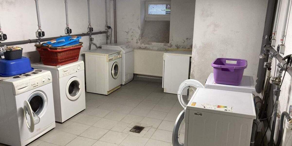 Etagenwohnung Zwickau Marienthal - 2 Zimmer, 47 m&sup2;, 300&euro; | Angebot:25747119