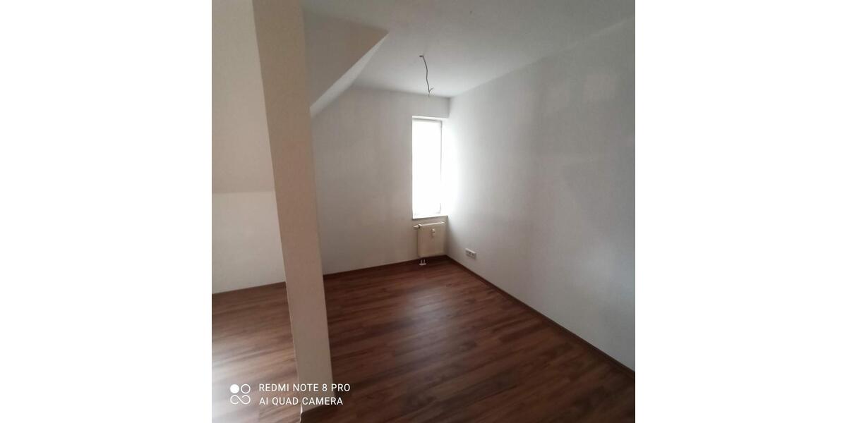 Maisonettenwohnung Limbach-Oberfrohna Oberfrohna - 3 Zimmer, 90 m&sup2;, 575&euro; | Angebot:25322610