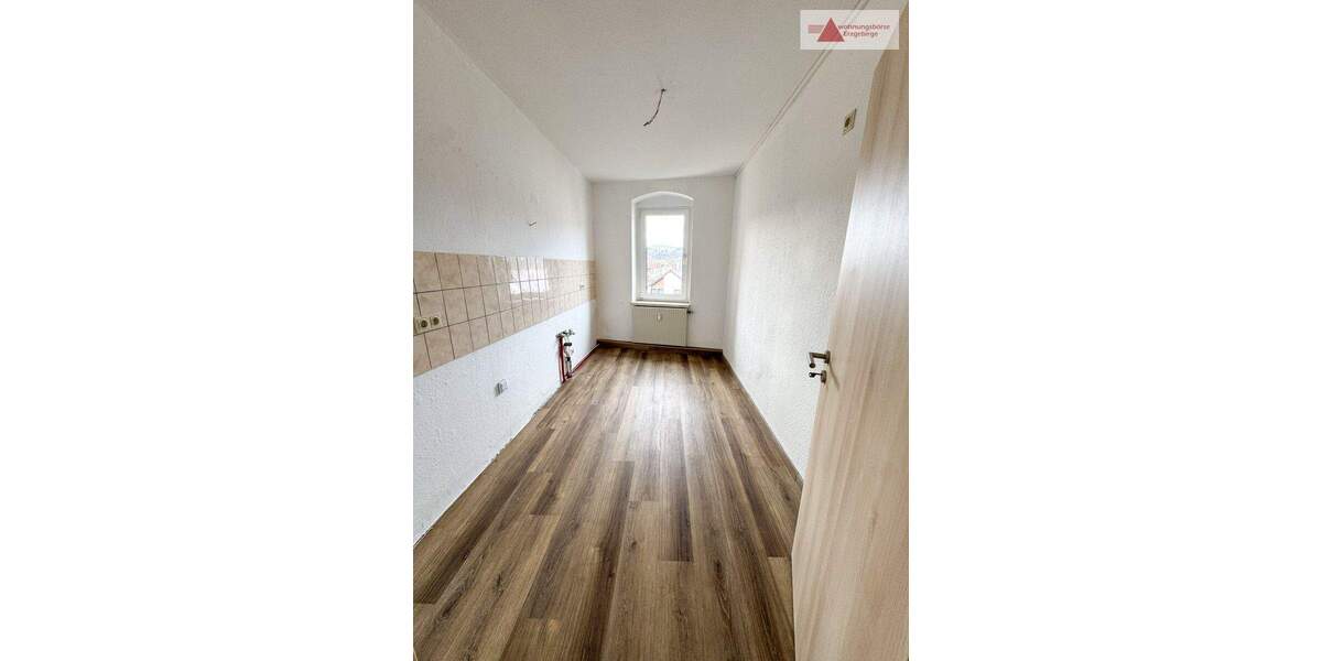 Etagenwohnung Aue Aue - 3 Zimmer, 91 m&sup2;, 499&euro; | Angebot:25744628