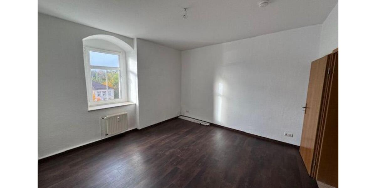 Etagenwohnung Ronneburg - 4 Zimmer, 105 m&sup2;, 545&euro; | Angebot:25509041