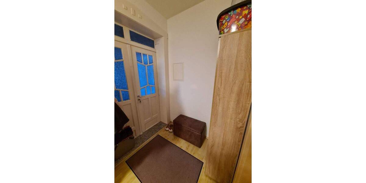 Etagenwohnung Zwickau Pölbitz - 3 Zimmer, 93 m&sup2;, 560&euro; | Angebot:25707502