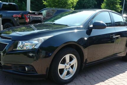 Chevrolet Cruze 93.000 km 6.990 &euro; Schneeberg 08289