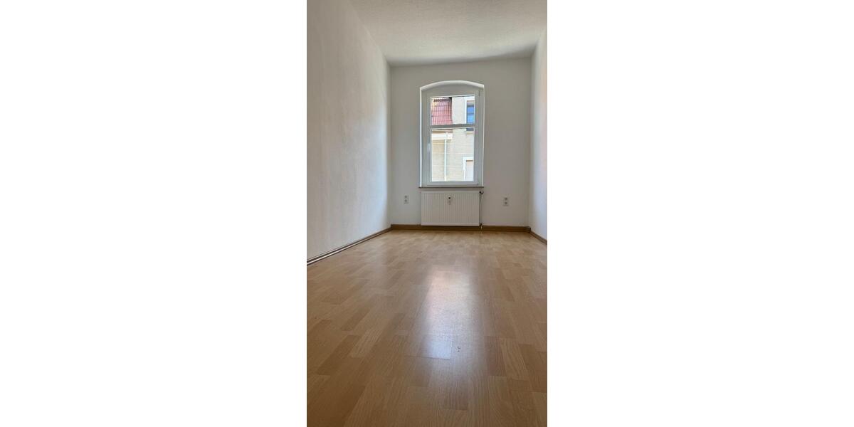Etagenwohnung Lichtentanne - 3 Zimmer, 58 m&sup2;, 348&euro; | Angebot:24891371