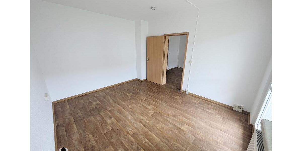 Etagenwohnung Limbach-Oberfrohna Oberfrohna - 2 Zimmer, 51 m&sup2;, 327&euro; | Angebot:26008249