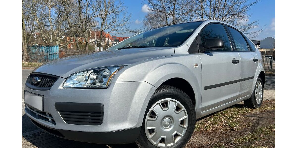 Ford Focus 168.400 km 599 &euro; Ronneburg 07580