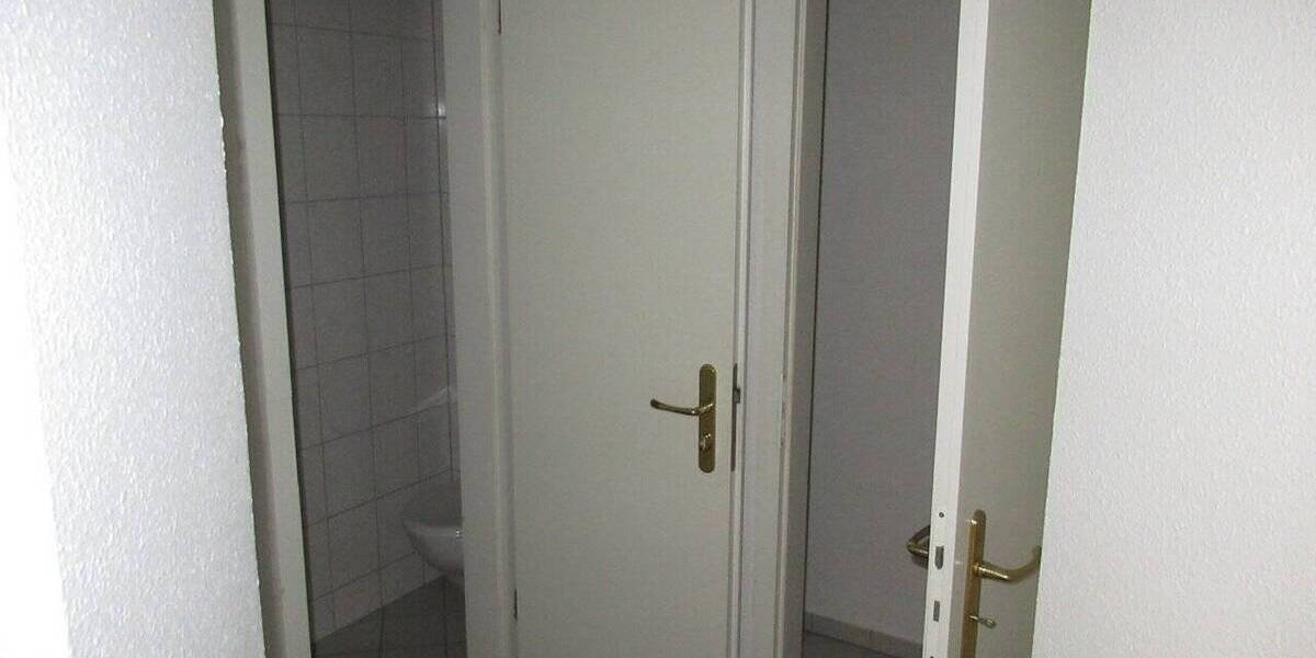 Gewerbeobjekt Zwickau Pölbitz - 295&euro; | Angebot:25707397