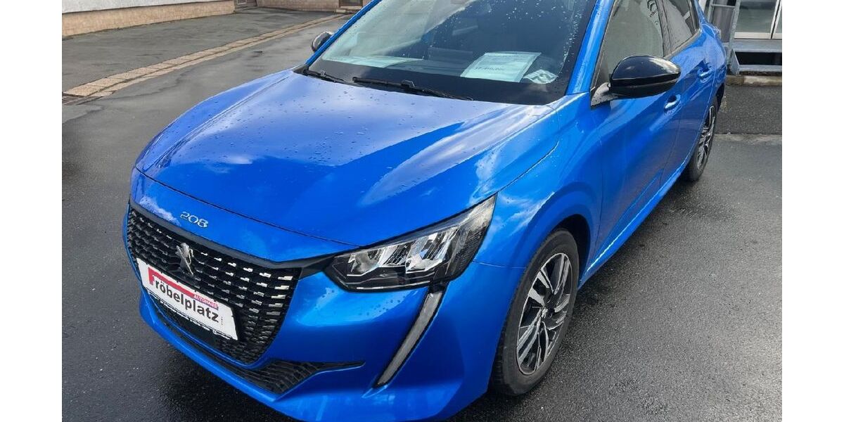 Peugeot 208 13.816 km 17.980 &euro; Auerbach 08209