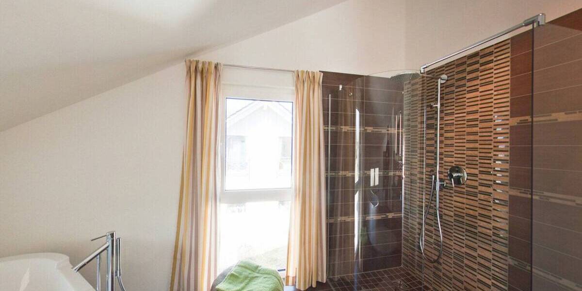 Einfamilienhaus Hohenstein-Ernstthal Ernstthal - 3 Zimmer, 105 m&sup2;, 225.879&euro; | Angebot:26487099