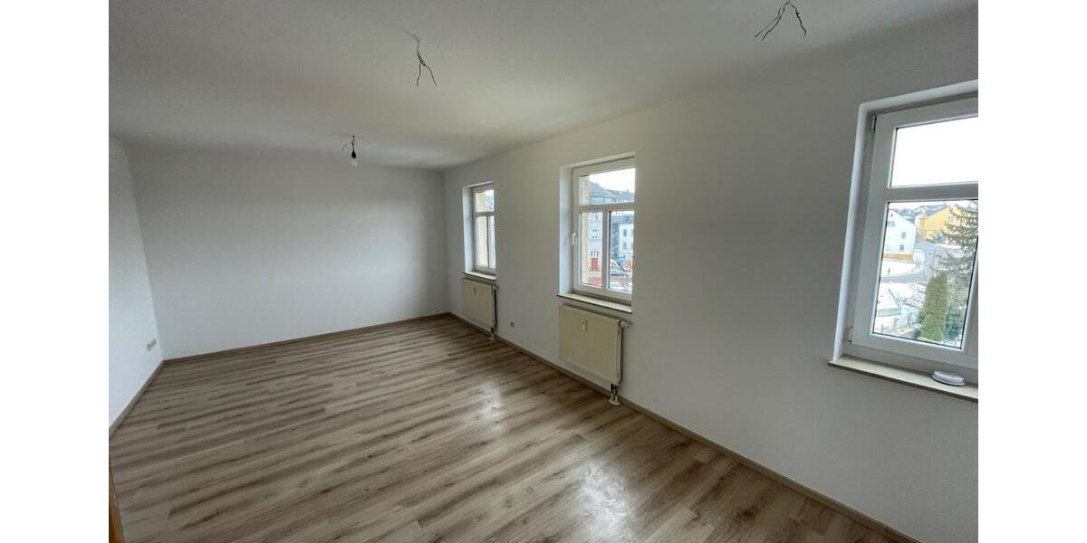 Etagenwohnung Limbach-Oberfrohna Oberfrohna - 2 Zimmer, 59 m&sup2;, 320&euro; | Angebot:25340955