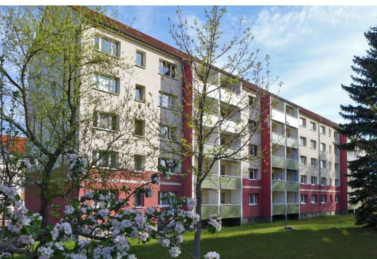 Etagenwohnung Limbach-Oberfrohna Oberfrohna - 2 Zimmer, 47 m&sup2;, 260&euro; | Angebot:25205858