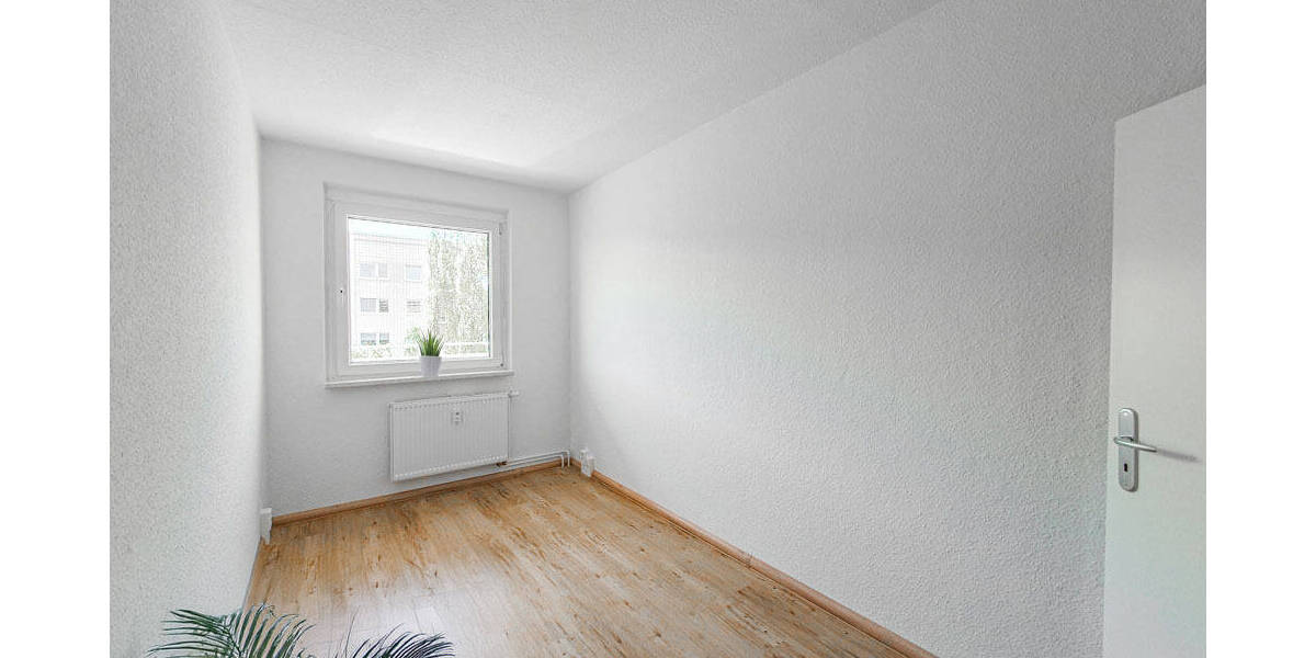 Etagenwohnung Zwickau Eckersbach - 4 Zimmer, 84 m&sup2;, 487&euro; | Angebot:25668571