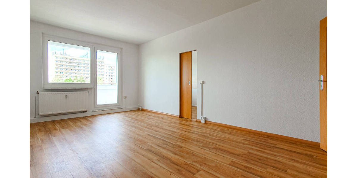 Etagenwohnung Zwickau Eckersbach - 3 Zimmer, 71 m&sup2;, 412&euro; | Angebot:25771300