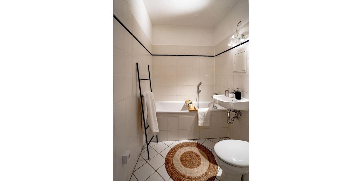 Etagenwohnung Crimmitschau - 3 Zimmer, 55 m&sup2;, 330&euro; | Angebot:25919792